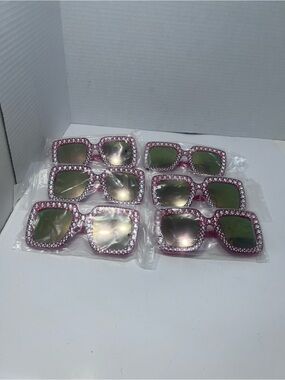 Lot of Unlisted Pink Rhinestone Square Sunglasses